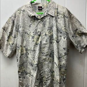 Rip Curl Gray and Green Casual Button Down Shirt